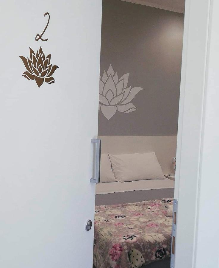Fiore Di Loto Rooms Carini Exterior foto
