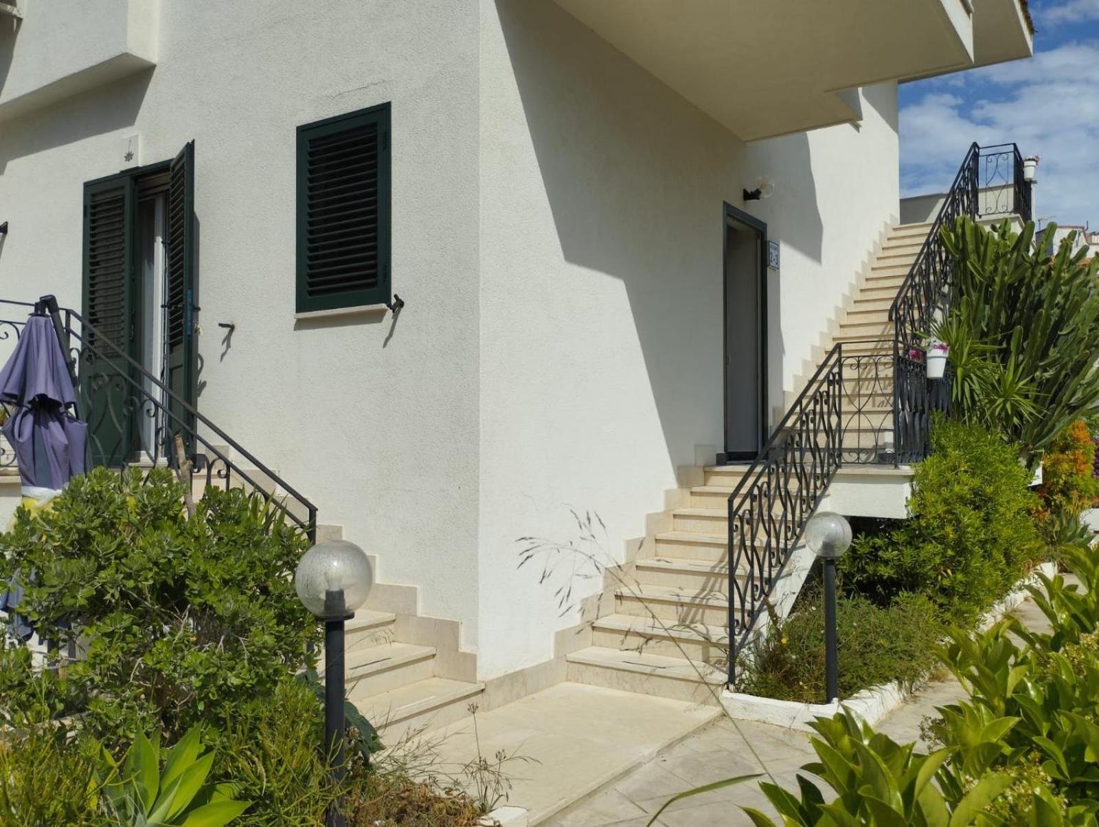 Fiore Di Loto Rooms Carini Exterior foto